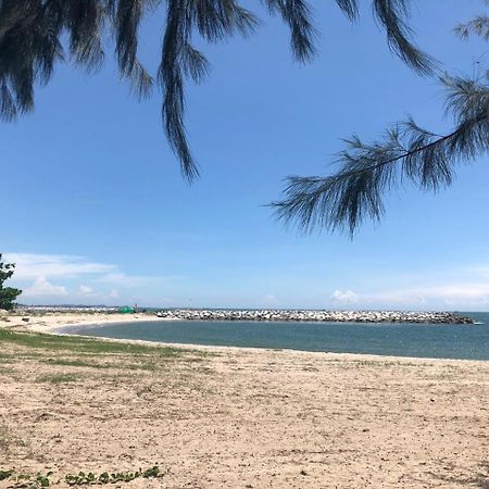 Gao Saengchan Beachfront Rayong Exterior photo