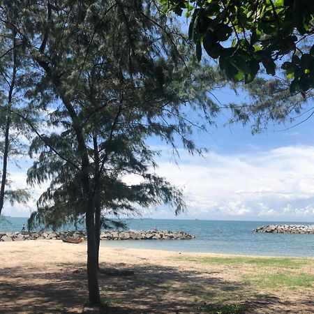 Gao Saengchan Beachfront Rayong Exterior photo
