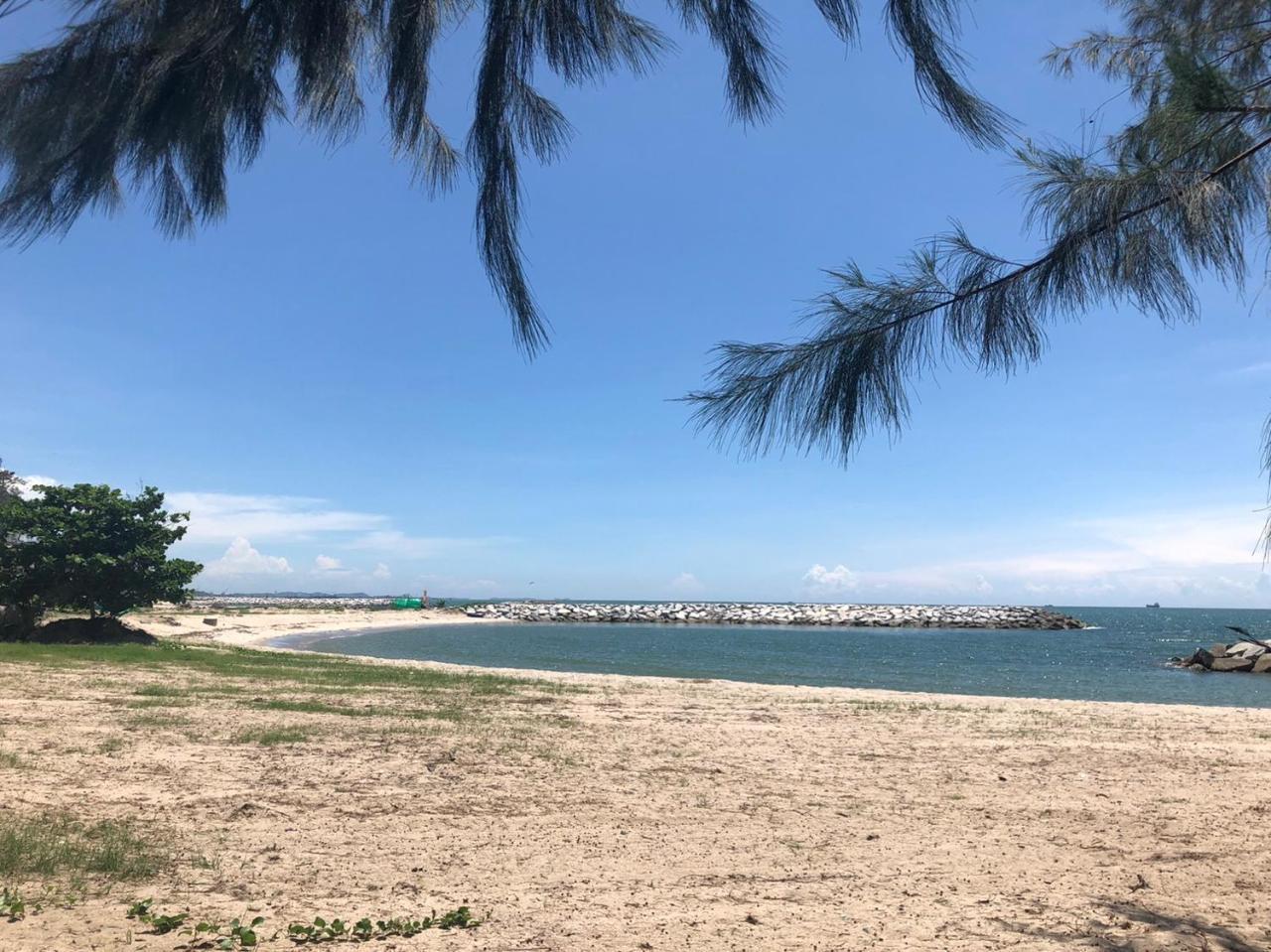 Gao Saengchan Beachfront Rayong Exterior photo